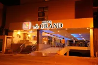 Hotel le Grand Hotels near Ayappan Pooja Sangam Temple