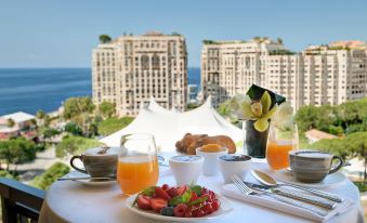 Columbus Hotel Monte-Carlo, Curio Collection by Hilton