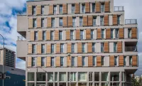 Hotel 99 Hoteles cerca de Kostel sv. Bartolomeje