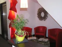 Hotel Zur Promenade Hotels in Kaisheim