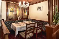 Gasthof National Hotels in Langendorf