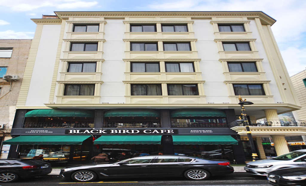 Black Bird Hotel