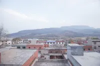 Sleeport Hotel (Dengfeng Songshan Shaolin Temple) - pemandangan pegunungan