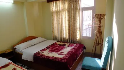 Hotel Dolphin
