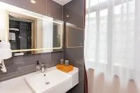 Rest yizhi hotel