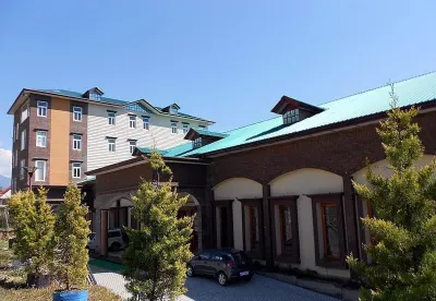 Sterling Banquet and Hotel Hotels near Shiv Temple Baijnath