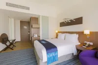 Holiday Inn Express Jakarta Pluit Citygat Hotels near JIMSHONEY