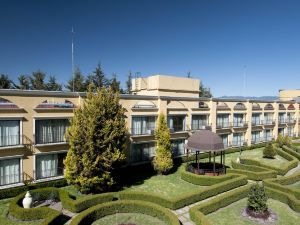 Courtyard Toluca Airport