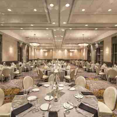 Crowne Plaza Orlando Universal Blvd Dining/Meeting Rooms
