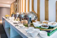 La Quinta by Wyndham Medellin - breakfast
