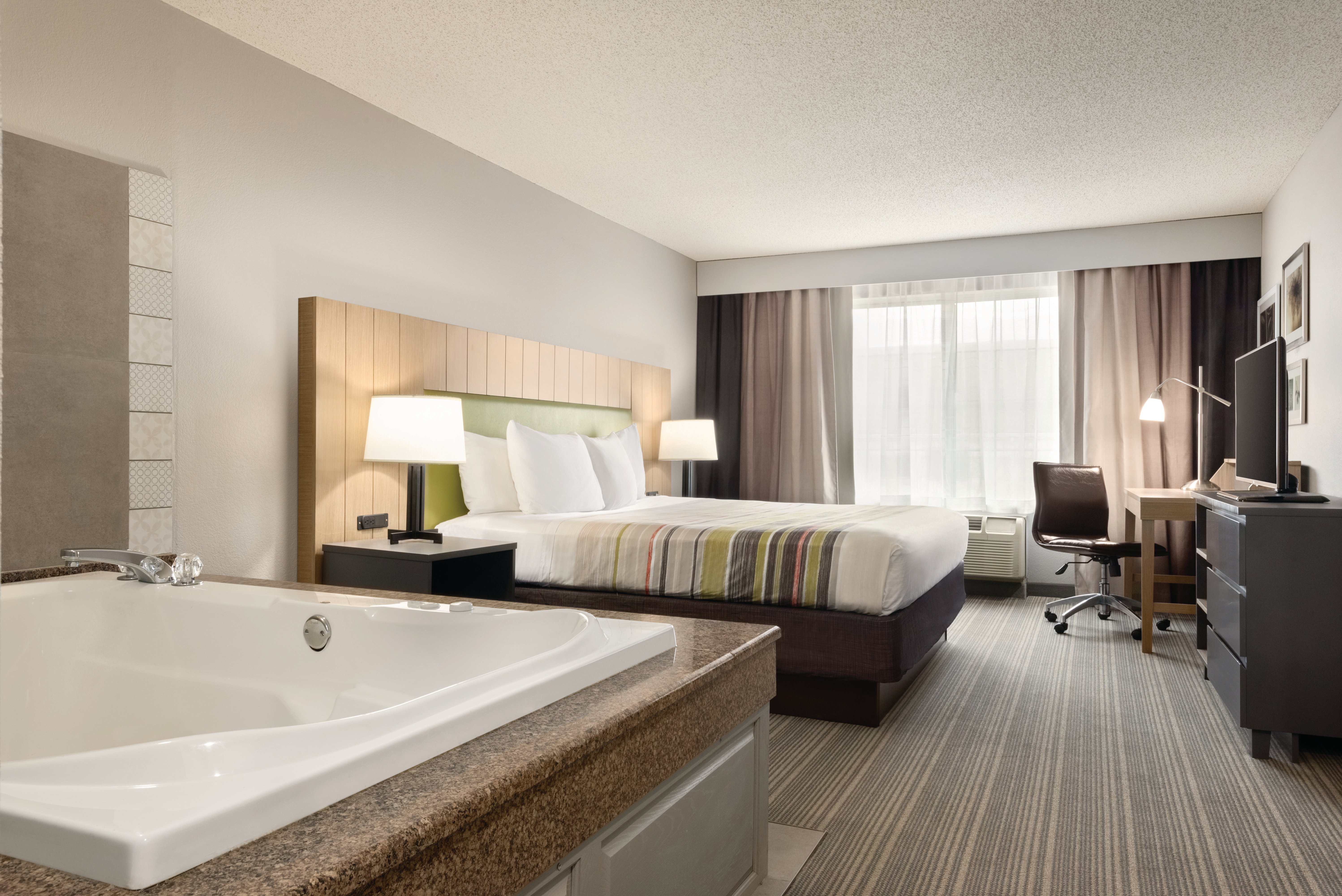 Country Inn & Suites by Radisson, Merrillville, IN