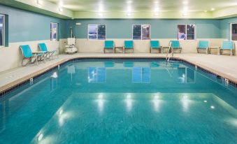 Holiday Inn Express Warrenton
