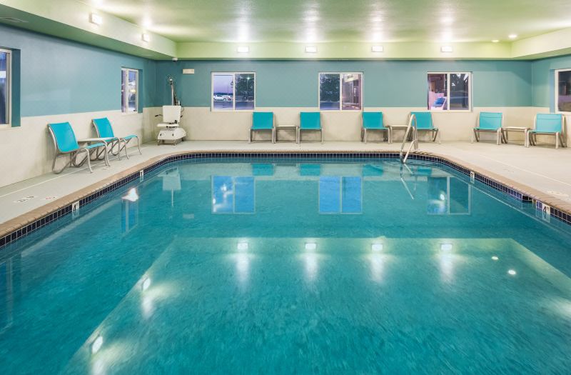 Holiday Inn Express Warrenton by IHG photo 2