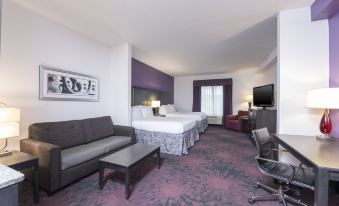 Holiday Inn Express & Suites Columbus - Polaris Parkway