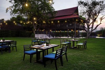 レストラン モーベンピック アサラ リゾート&スパ ホアヒンの写真