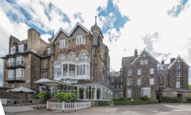 Cairn Hotel