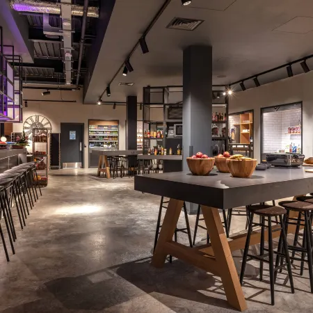 Moxy London Heathrow Airport
