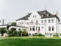 Usadba Hotel Hotels in der Nähe von Terminal A of Khrabrovo Airport