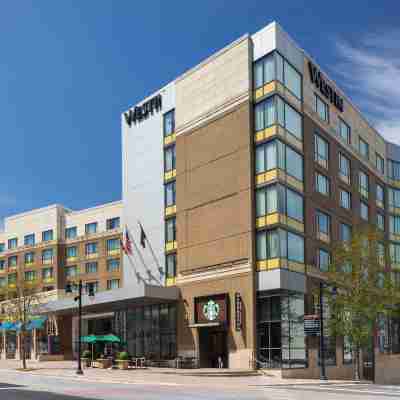 The Westin Washington National Harbor Hotel Exterior