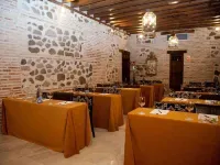 Pintor El Greco Hotels in Layos