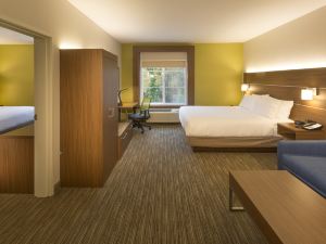 Holiday Inn Express & Suites Seattle South - Tukwila