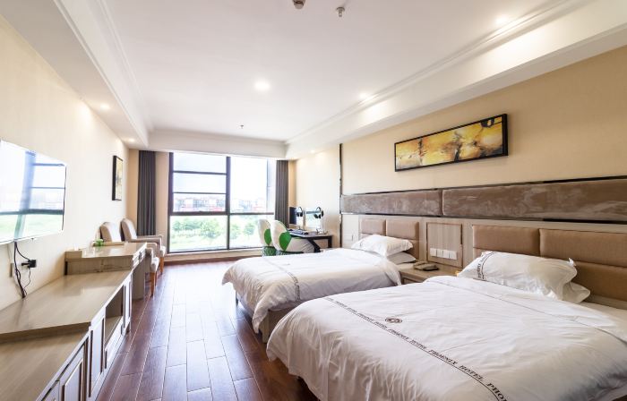Feng Huang Hotel