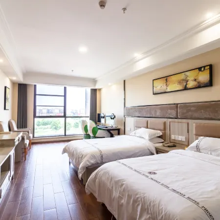 Feng Huang Hotel