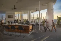 Universal's Aventura Hotel - bar