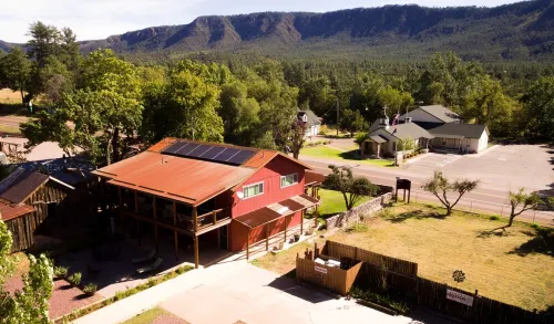 Beeline Guest House