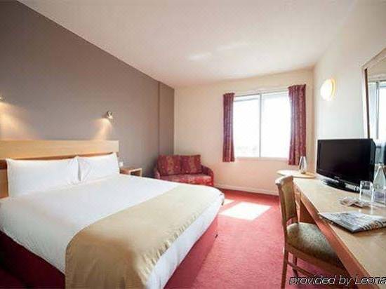 Jurys Inn Edinburgh Room Reviews Photos Edinburgh 2021 Deals Price Trip Com