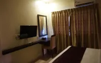 Hotel Holiday Karimun Hotel dekat Ruko BALI