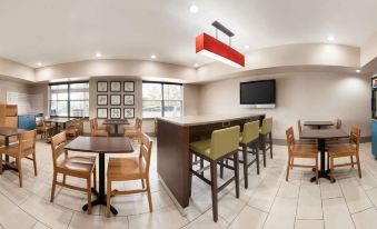 Country Inn & Suites by Radisson, Washington, D.C. East - Capitol Heights, MD