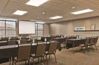 Country Inn & Suites by Radisson, Petersburg, VA Hotels in Rives