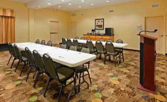 Holiday Inn Express & Suites Greenville