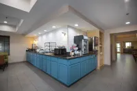 Country Inn & Suites by Radisson, Boone, NC - breakfast