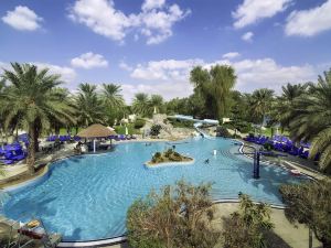 Radisson Blu Hotel and Resort Al Ain