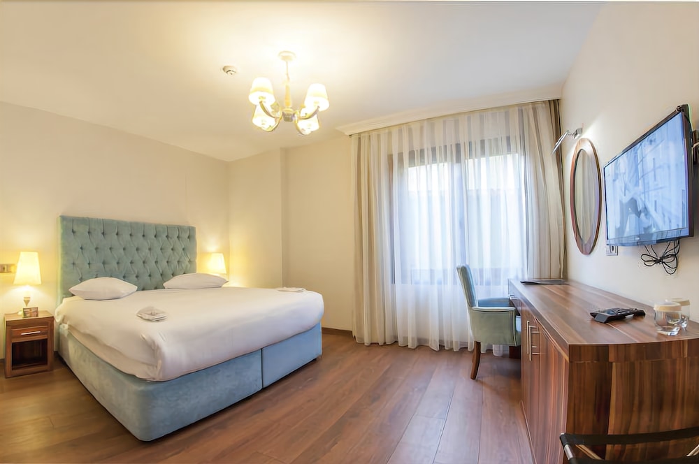 Motali Life Hotel