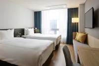 Hotel Newv Gangnam Seoul Hotel dekat Star City Mall