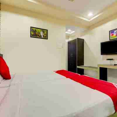 OYO 13584 Hotel Ruchi Rooms