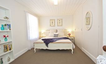 Queen's Cottage Bed and Breakfast Barossa Valley