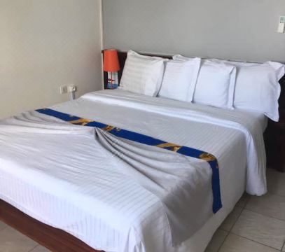 Hotel Le Cardinal Officiel - Housity