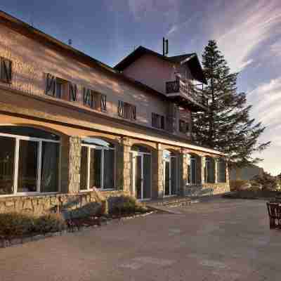 Parador de Las Canadas del Teide Hotel Exterior