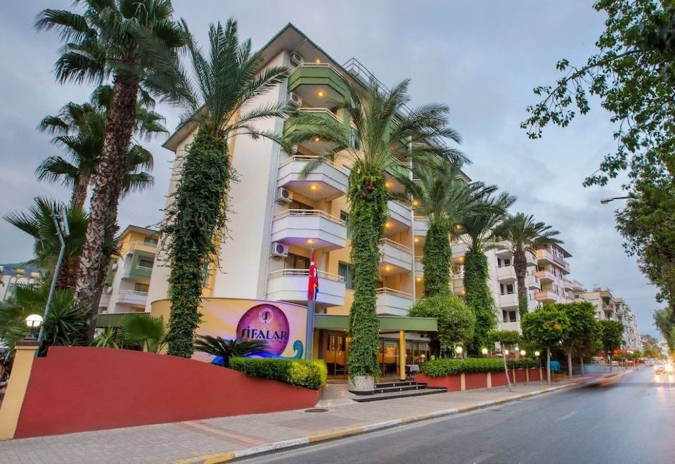 hotel overview picture