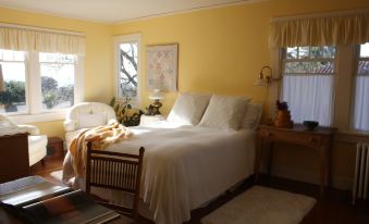 Niagara Tour Company B&B - Housity