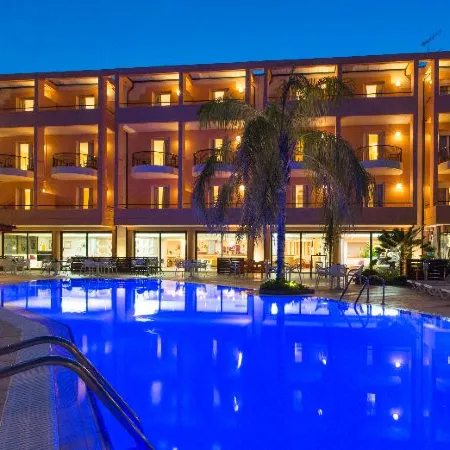 Flisvos Royal Hotel & Suites