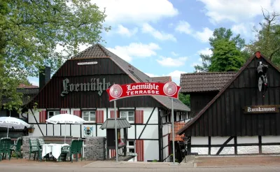Hotel & Gastropark Loemühle Hotel dekat FOM Hochschule Hochschulzentrum Marl
