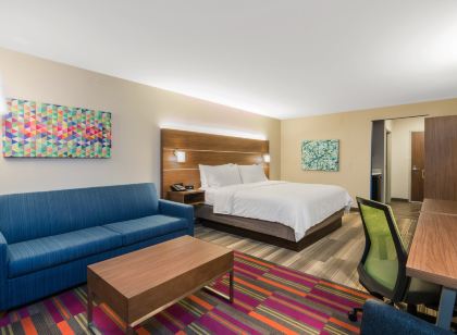 Holiday Inn Express & Suites Lake Havasu - London Bridge