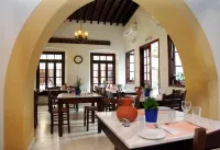 Centrum Hotel - City Center - sarapan