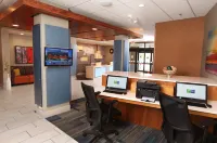 Holiday Inn Express & Suites Omaha South - Ralston Arena Hotel a La Vista