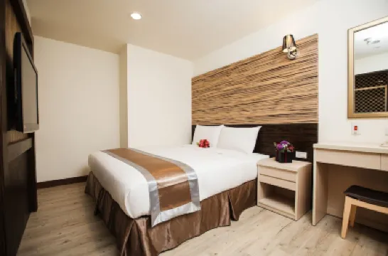 台東凱旋会館 青澤周辺のホテル